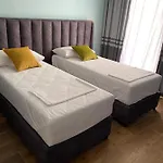 Hotel Viroi