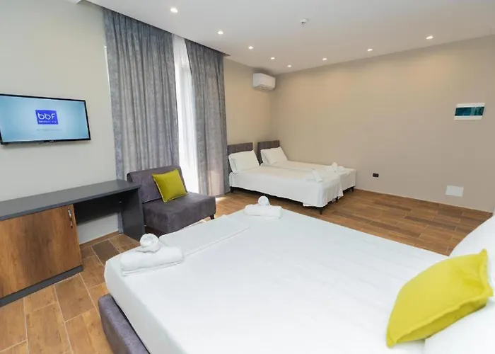 Hotell Viroi Radhimë